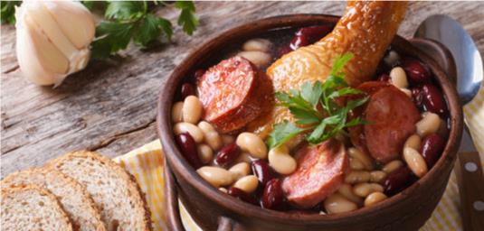 Cassoulet: un plato principal económico para Navidad
