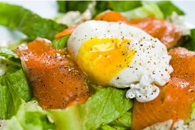 Planes de comidas de la dieta Paleo: cenar en restaurantes de estilo americano