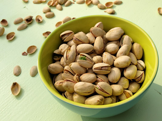 6 variedades de frutos secos y semillas populares en la dieta mediterránea