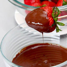 Fresas cubiertas de chocolate al estilo Keto