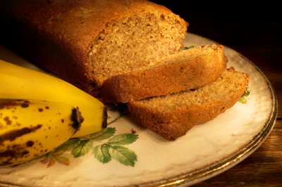 Receta de pan de plátano y nueces para personas con síndrome del intestino irritable