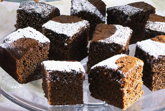 Pan de jengibre a la antigua con salsa de vainilla