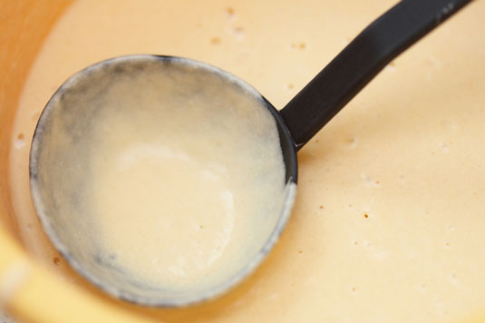 Crepes de postre de naranja (Crêpes Suzette)