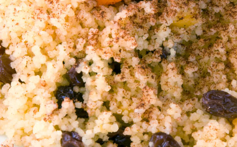 Receta de cuscús especiado con grosellas