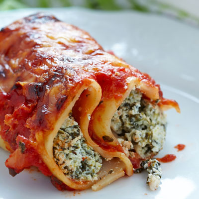 Cómo hacer manicotti de espinacas y champiñones