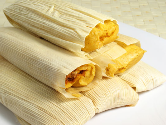 Cómo hacer tamales masa básicos con rellenos